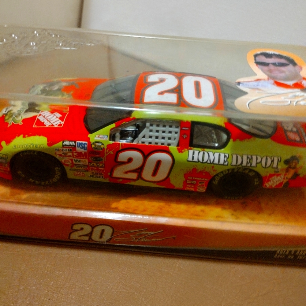 Nascar 20 Tony Stewart Collector Car toy.